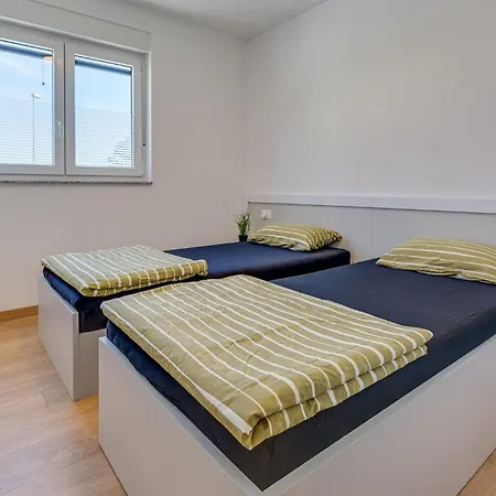 2 Bedroom Stunning In Apartment Zaton (Zadar)
